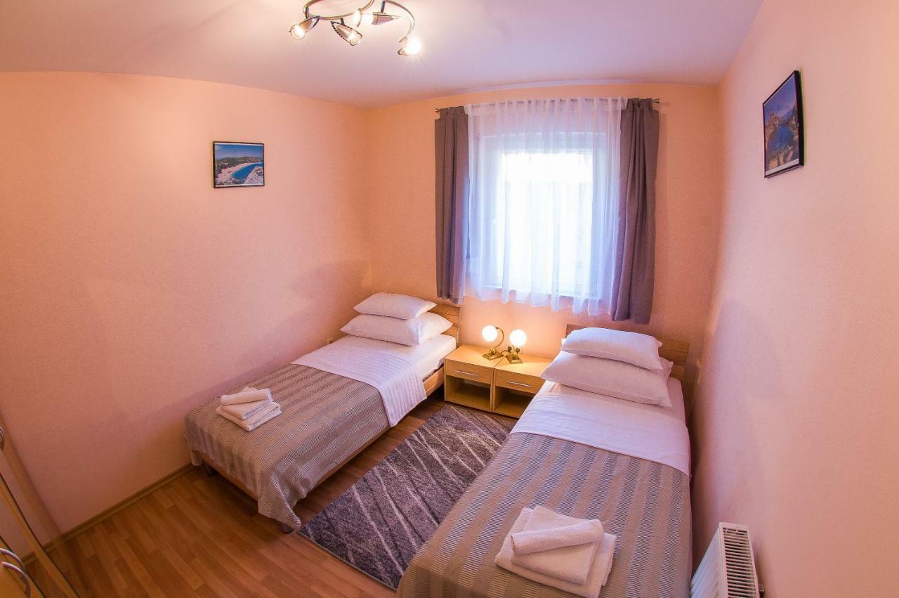 Maestral Suites Шибеник Экстерьер фото