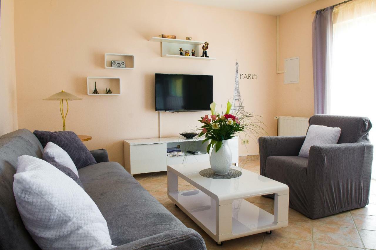 Maestral Suites Шибеник Экстерьер фото